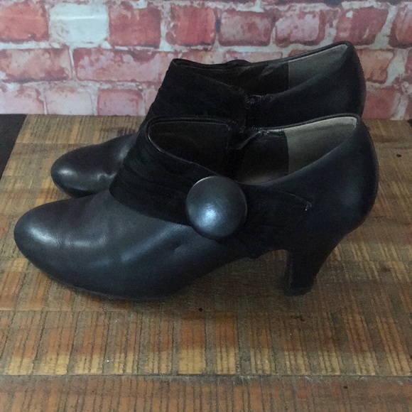 Naturalizer Black Leather BESPOKE Ankle Boots-8.5 - Picture 3 of 7